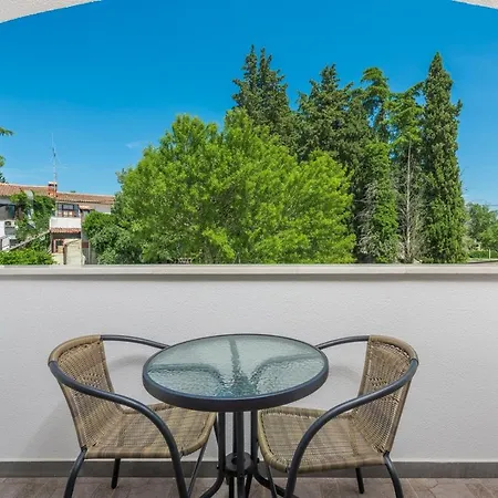 Holiday home Casa Oliva In *