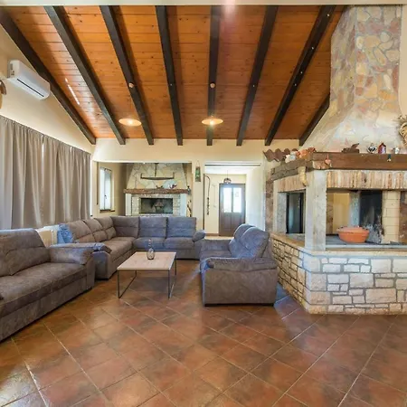 Vakantiehuis Casa Oliva In *