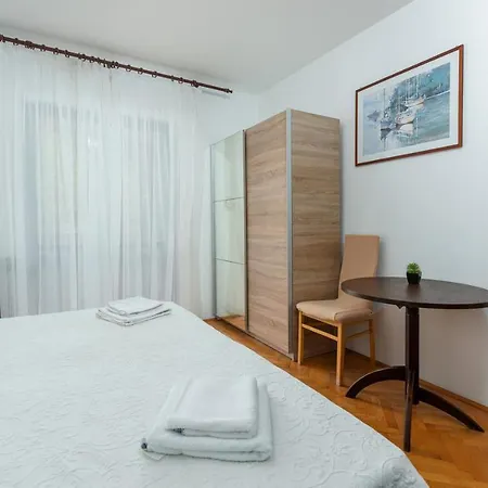 Casa Oliva In *